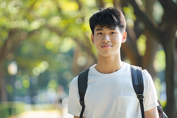 一本二本三本大学的学费一般是多少呢？
